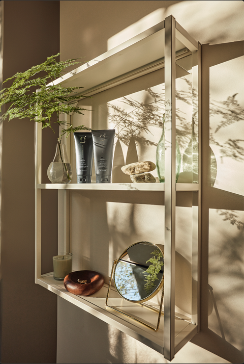 How to Build a Simple, Effective Skincare Routine